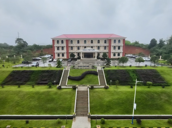 1750208304454611.jpg 50b409013926ac2cbb1c224e6faf1ca(1).jpg