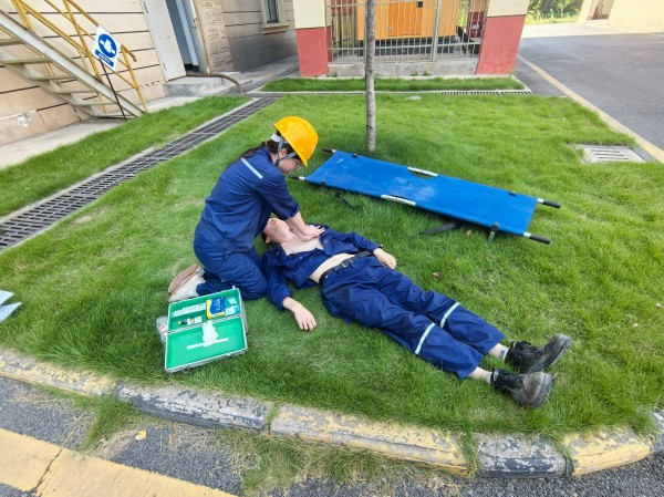 1753754427940503.jpg 8d25a467fd5e981974edc91c9038362.jpg